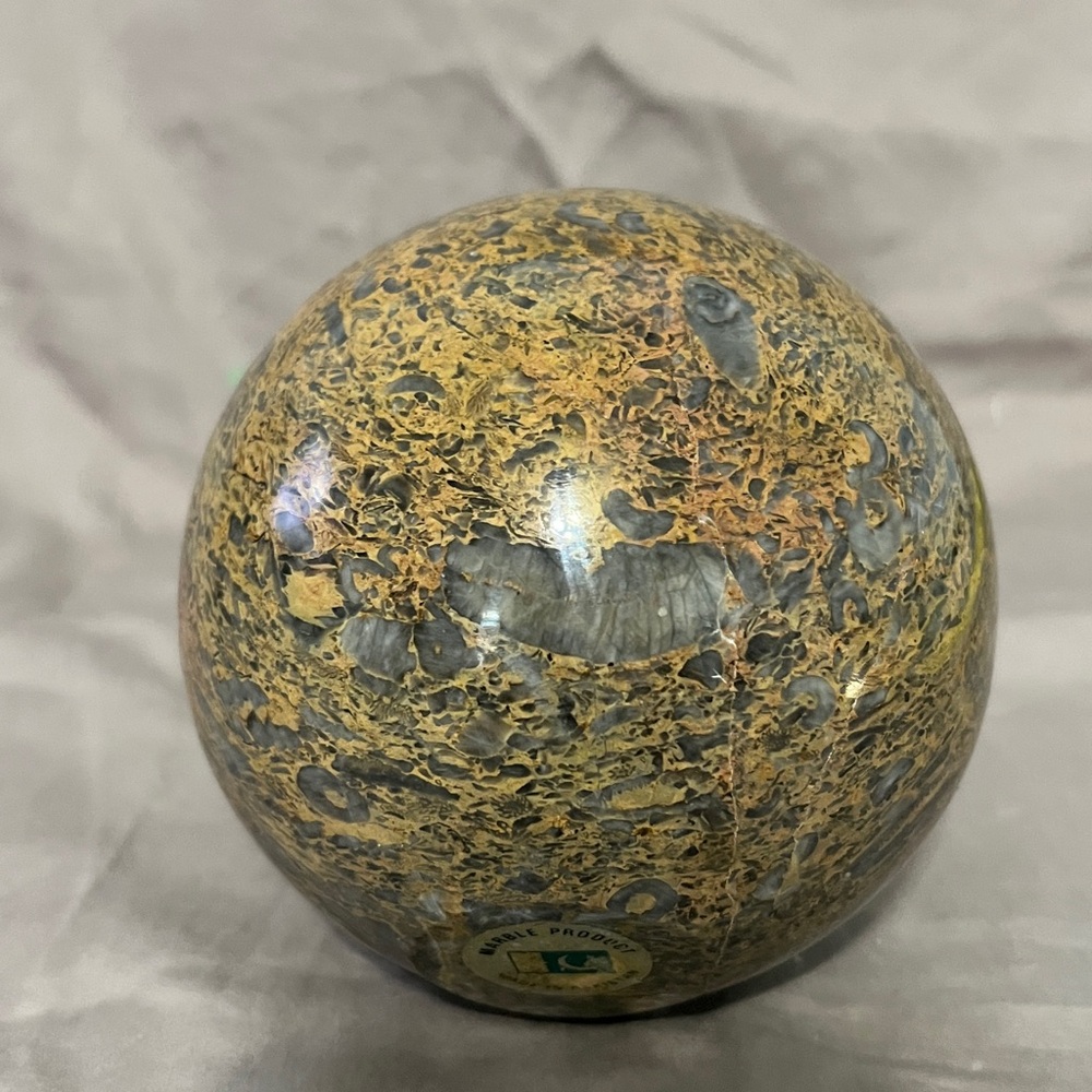 Round Marble Paperweight/Decor - Picture 2 of 5